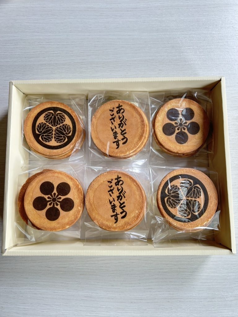 結婚式　家紋せんべい